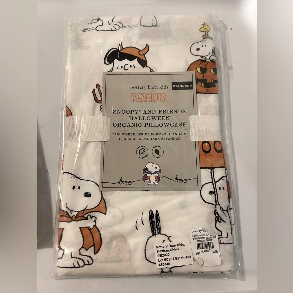 New Pottery Barn Peanuts Snoopy and Friends Halloween organic Pillowcase, #2